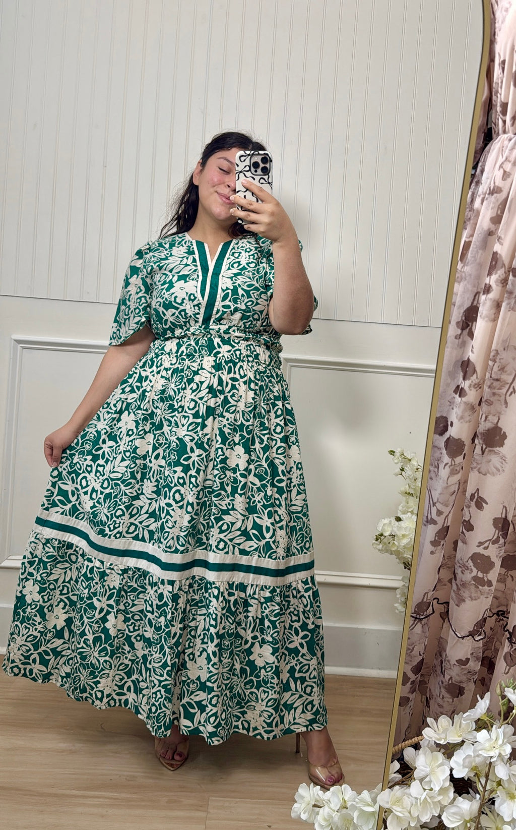 The Patrica Dress In Green